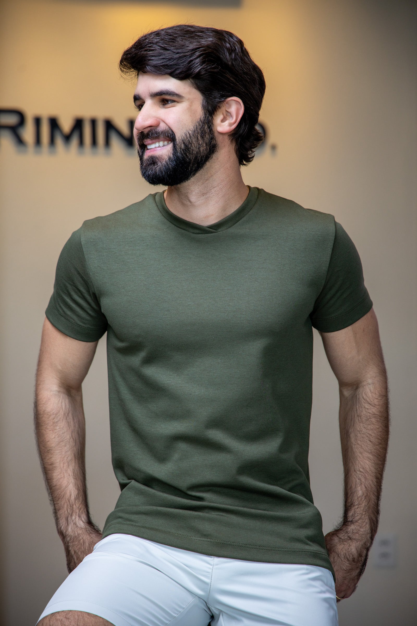 Camiseta Alfaiatti - Verde Militar