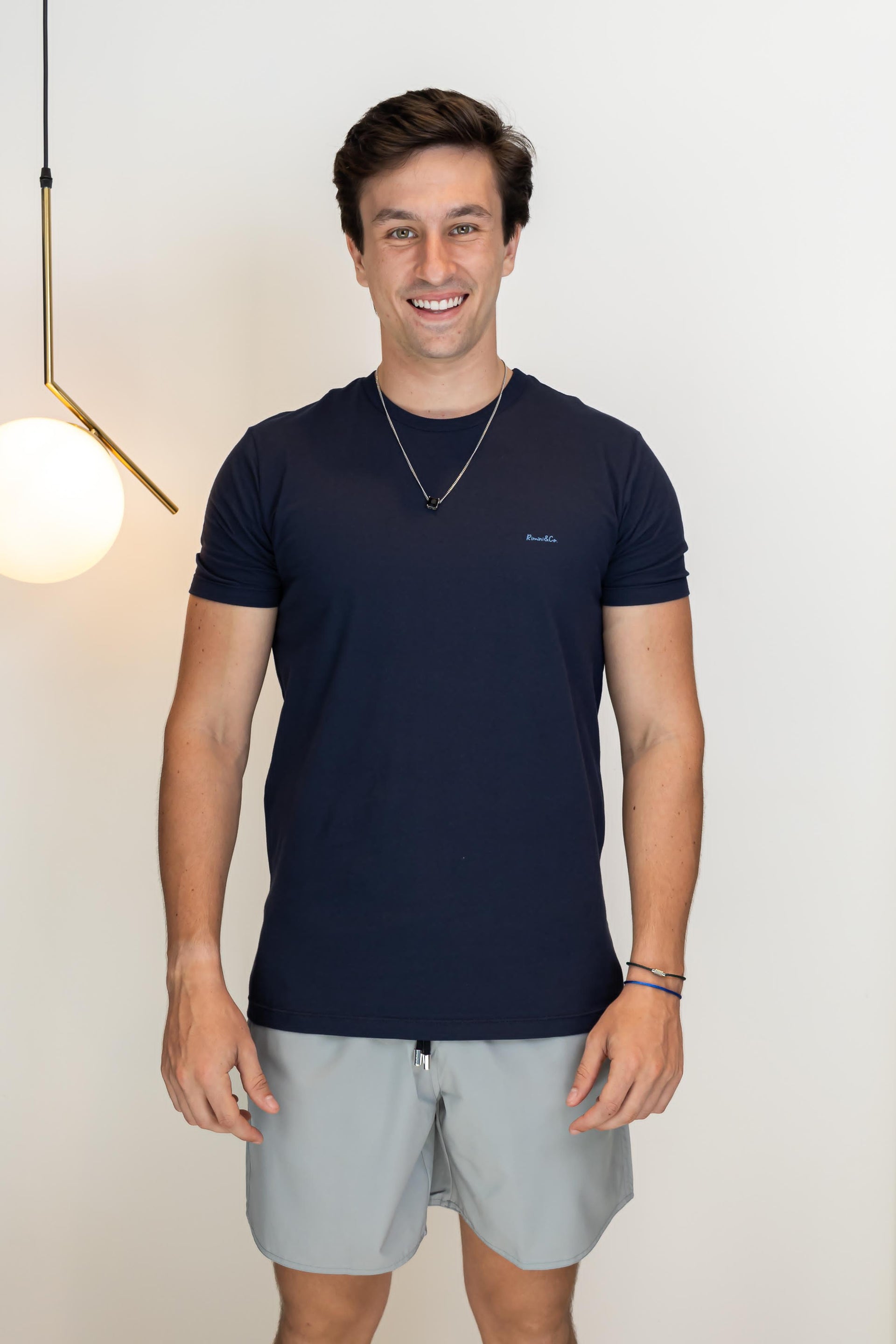 Camiseta Básica - Azul Marinho