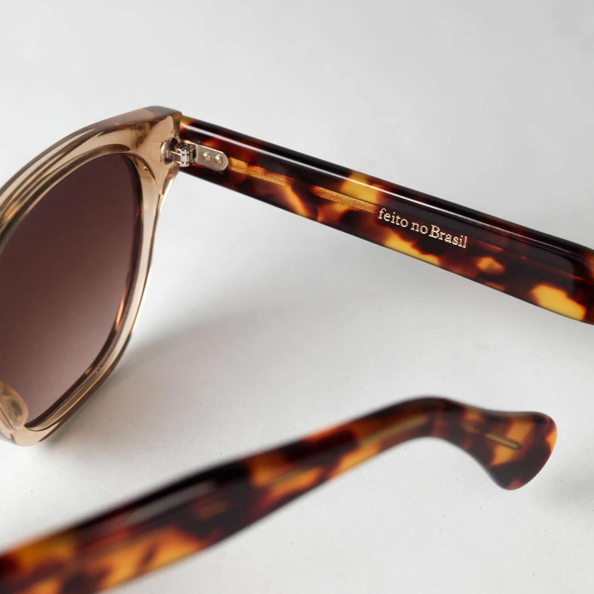 Óculos London - Tartaruga Champanhe