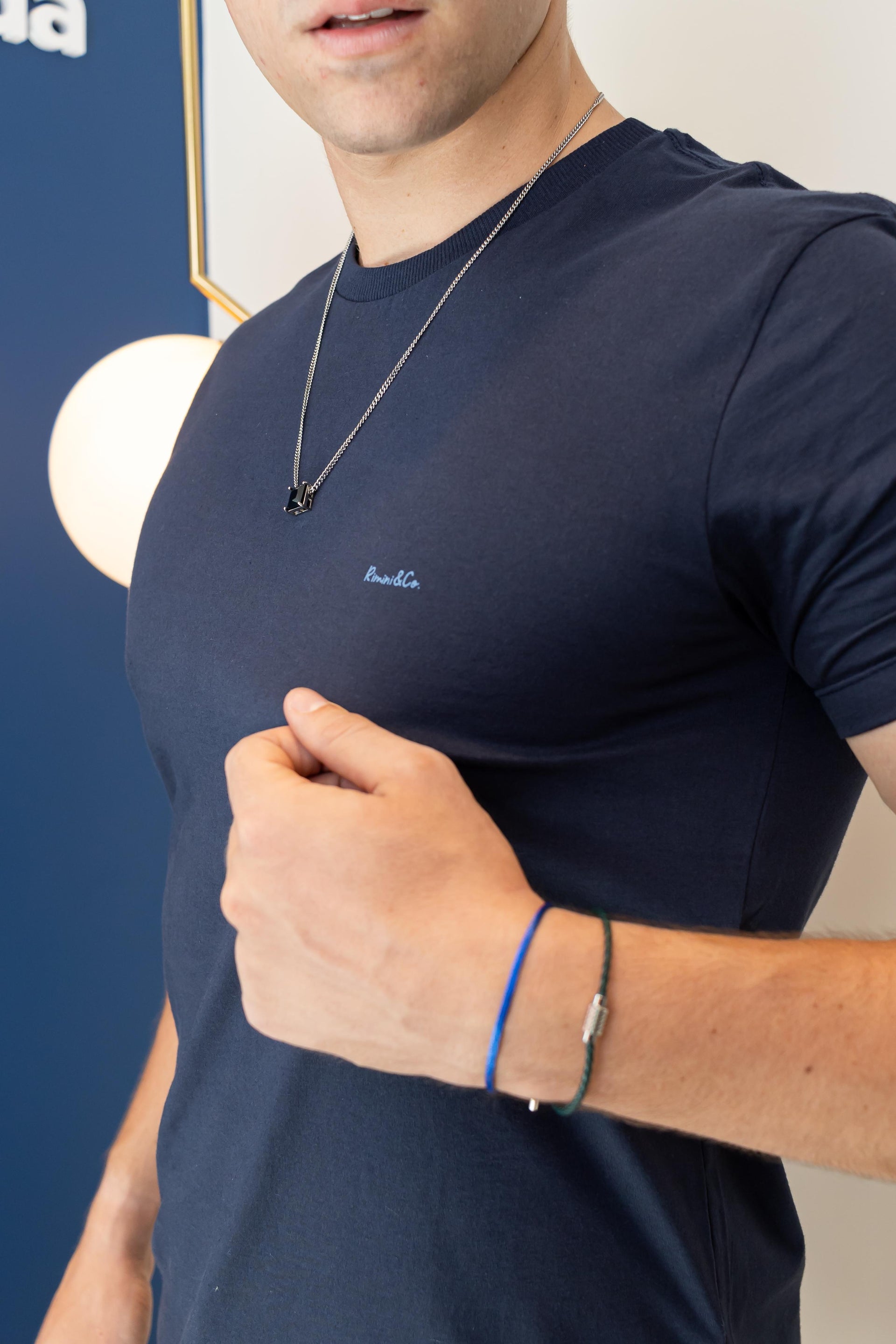 Camiseta Básica - Azul Marinho