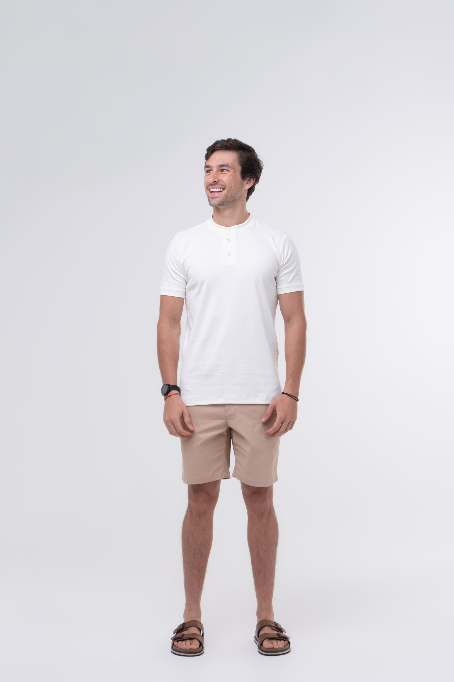 Camiseta Gola Mao - Off White