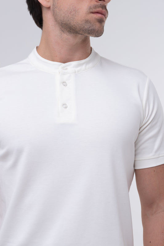 Camiseta Gola Mao - Off White