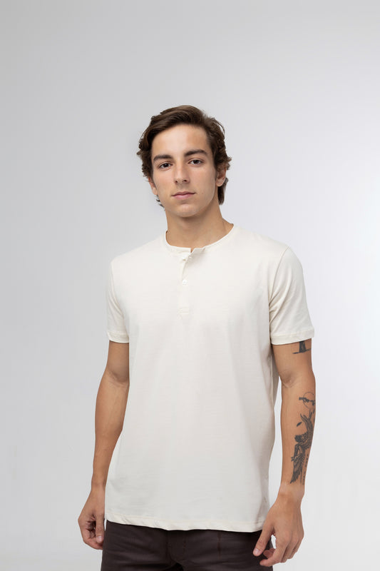 Camiseta Henley - Off White